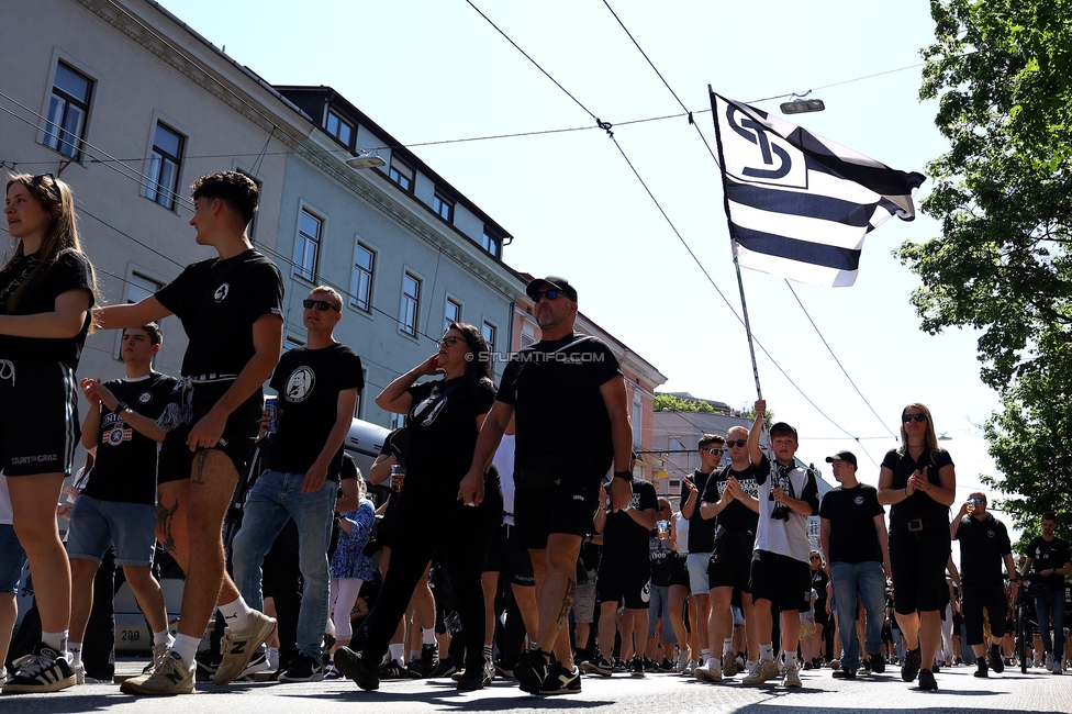 116 Jahre Sturm Graz
SK Sturm Graz Geburtstagsfeier - 116 Jahre, Grazer Innenstadt, Graz am 01.05.2025.
