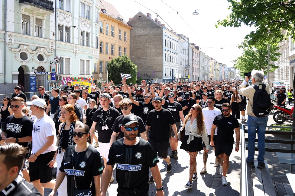 116 Jahre Sturm Graz
SK Sturm Graz Geburtstagsfeier - 116 Jahre, Grazer Innenstadt, Graz am 01.05.2025.
