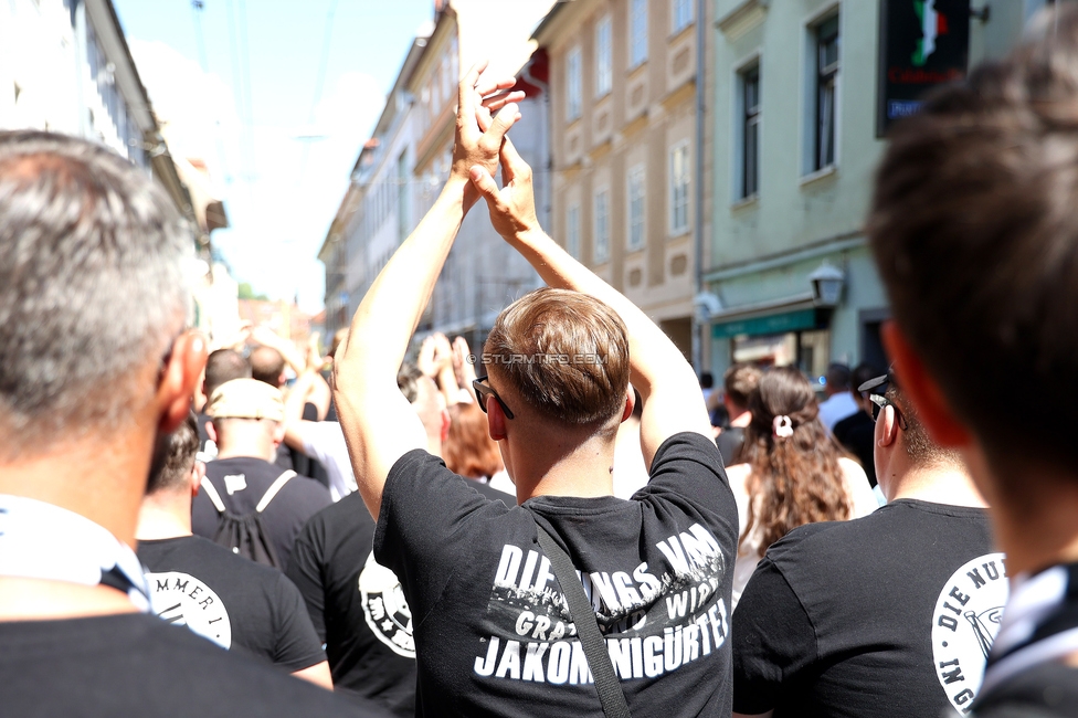 116 Jahre Sturm Graz
SK Sturm Graz Geburtstagsfeier - 116 Jahre, Grazer Innenstadt, Graz am 01.05.2025.
