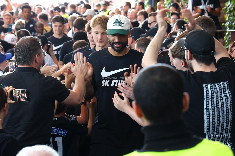 116 Jahre Sturm Graz
SK Sturm Graz Geburtstagsfeier - 116 Jahre, Grazer Innenstadt, Graz am 01.05.2025.
