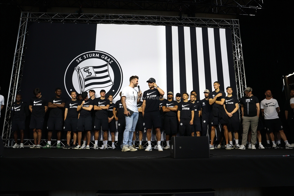116 Jahre Sturm Graz
SK Sturm Graz Geburtstagsfeier - 116 Jahre, Grazer Innenstadt, Graz am 01.05.2025.
