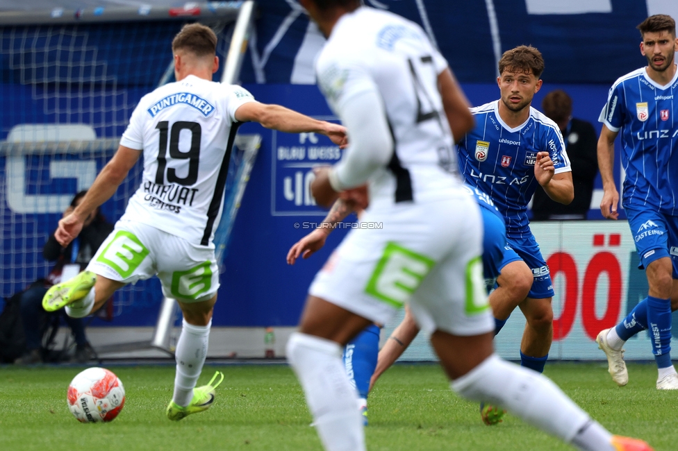 BW Linz - Sturm Graz
Oesterreichische Fussball Bundesliga, 29. Runde, Blau-Weiss Linz - SK Sturm Graz, Hofmann Personal Stadion Linz, 04.05.2025. 

Foto zeigt Tomi Horvat (Sturm)
