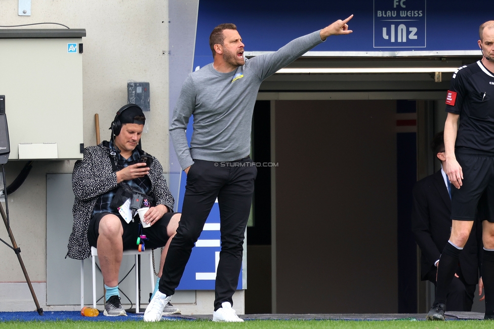 BW Linz - Sturm Graz
Oesterreichische Fussball Bundesliga, 29. Runde, Blau-Weiss Linz - SK Sturm Graz, Hofmann Personal Stadion Linz, 04.05.2025. 

Foto zeigt Juergen Saeumel (Cheftrainer Sturm)
