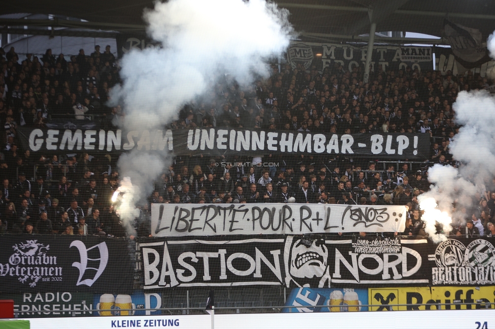Sturm Graz - Salzburg
Oesterreichische Fussball Bundesliga, 30. Runde, SK Sturm Graz - FC Salzburg, Stadion Liebenau Graz, 09.05.2025. 

Foto zeigt Fans von Sturm mit einem Spruchband
