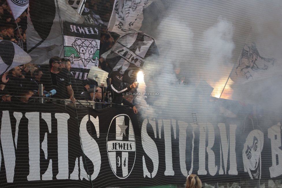 Sturm Graz - Salzburg
Oesterreichische Fussball Bundesliga, 30. Runde, SK Sturm Graz - FC Salzburg, Stadion Liebenau Graz, 09.05.2025. 

Foto zeigt Fans von Sturm
