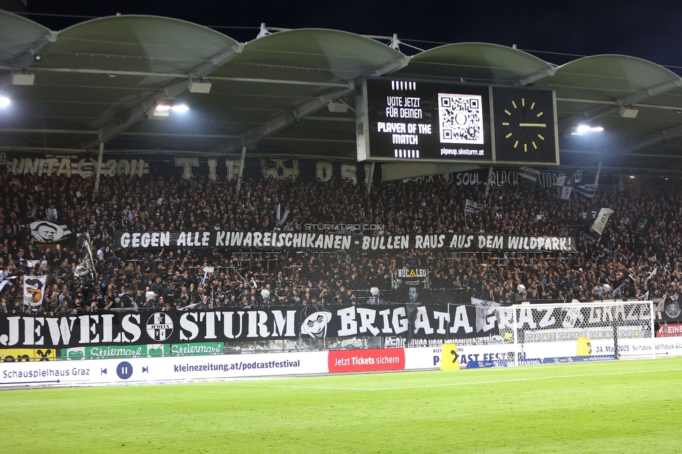 Sturm Graz - Salzburg
Oesterreichische Fussball Bundesliga, 30. Runde, SK Sturm Graz - FC Salzburg, Stadion Liebenau Graz, 09.05.2025. 

Foto zeigt Fans von Sturm mit einem Spruchband
