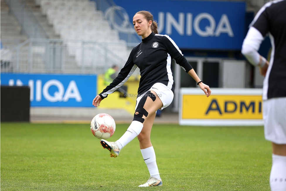 First Vienna - Sturm Damen
OEFB Frauen Bundesliga, 24. Runde, First Vienna FC 1894 - SK Sturm Graz Damen, Naturarena Hohe Warte Wien, 17.05.2025. 

Foto zeigt Modesta Uka (Sturm Damen)
