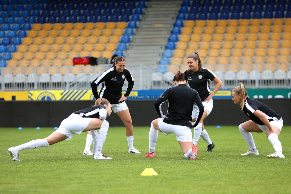 First Vienna - Sturm Damen
OEFB Frauen Bundesliga, 24. Runde, First Vienna FC 1894 - SK Sturm Graz Damen, Naturarena Hohe Warte Wien, 17.05.2025. 

Foto zeigt die Mannschaft der Sturm Damen
