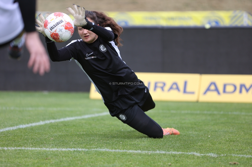 First Vienna - Sturm Damen
OEFB Frauen Bundesliga, 24. Runde, First Vienna FC 1894 - SK Sturm Graz Damen, Naturarena Hohe Warte Wien, 17.05.2025. 

Foto zeigt Vanessa Gritzner (Sturm Damen)
