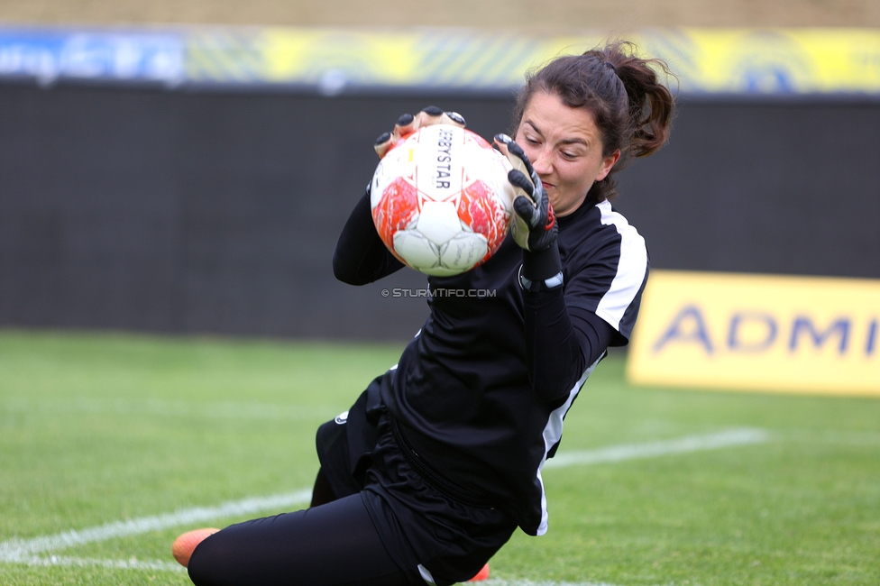 First Vienna - Sturm Damen
OEFB Frauen Bundesliga, 24. Runde, First Vienna FC 1894 - SK Sturm Graz Damen, Naturarena Hohe Warte Wien, 17.05.2025. 

Foto zeigt Vanessa Gritzner (Sturm Damen)
