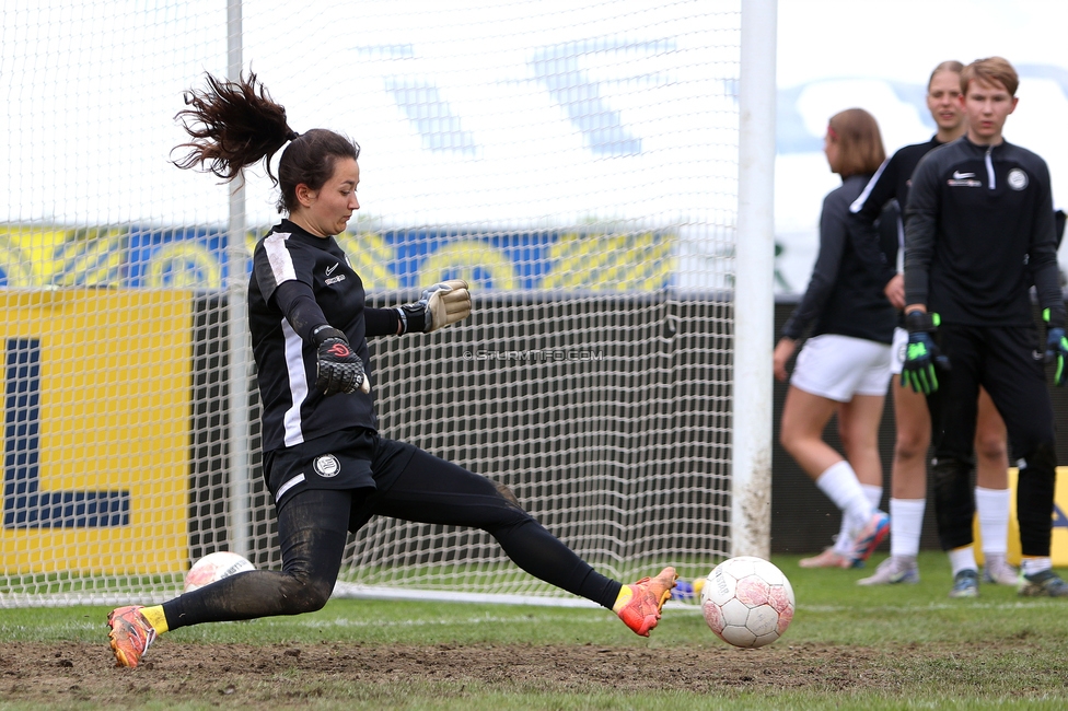 First Vienna - Sturm Damen
OEFB Frauen Bundesliga, 24. Runde, First Vienna FC 1894 - SK Sturm Graz Damen, Naturarena Hohe Warte Wien, 17.05.2025. 

Foto zeigt Vanessa Gritzner (Sturm Damen)
