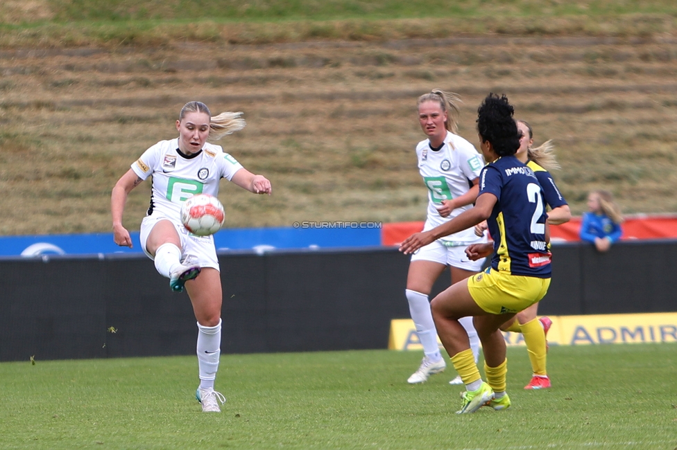 First Vienna - Sturm Damen
OEFB Frauen Bundesliga, 24. Runde, First Vienna FC 1894 - SK Sturm Graz Damen, Naturarena Hohe Warte Wien, 17.05.2025. 

Foto zeigt Anna Wirnsberger (Sturm Damen)
