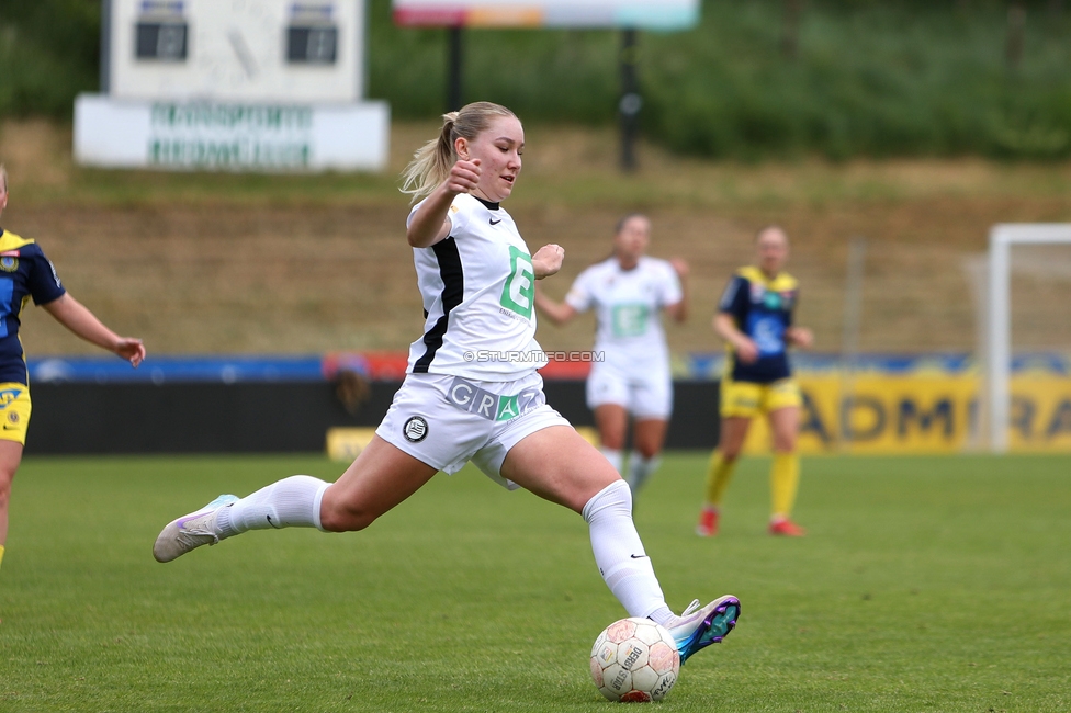 First Vienna - Sturm Damen
OEFB Frauen Bundesliga, 24. Runde, First Vienna FC 1894 - SK Sturm Graz Damen, Naturarena Hohe Warte Wien, 17.05.2025. 

Foto zeigt Anna Wirnsberger (Sturm Damen)

