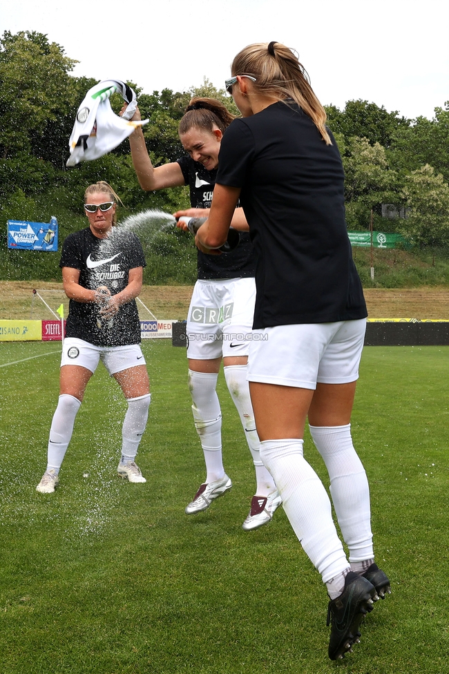 First Vienna - Sturm Damen
OEFB Frauen Bundesliga, 24. Runde, First Vienna FC 1894 - SK Sturm Graz Damen, Naturarena Hohe Warte Wien, 17.05.2025. 

Foto zeigt die Mannschaft der Sturm Damen
