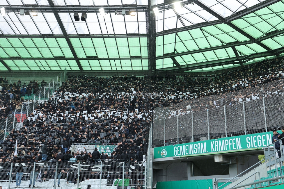 Sturm Graz - RB Salzburg
Oesterreichische Fussball Bundesliga, 30. Runde, SK Sturm Graz - FC RB Salzburg, Stadion Liebenau Graz, 09.05.2025. 

Foto zeigt Fans von Sturm mit einer Choreografie
