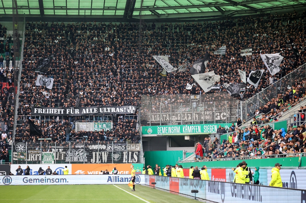 Rapid Wien - Sturm Graz
Oesterreichische Fussball Bundesliga, 31. Runde, SK Rapid Wien - SK Sturm Graz, Weststadion Wien, 18.05.2024. 

Foto zeigt Fans von Sturm mit einem Spruchband
Schlüsselwörter: jewels