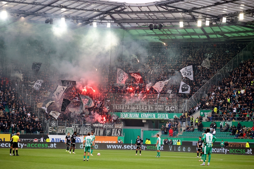Rapid Wien - Sturm Graz
Oesterreichische Fussball Bundesliga, 31. Runde, SK Rapid Wien - SK Sturm Graz, Weststadion Wien, 18.05.2024. 

Foto zeigt Fans von Sturm

