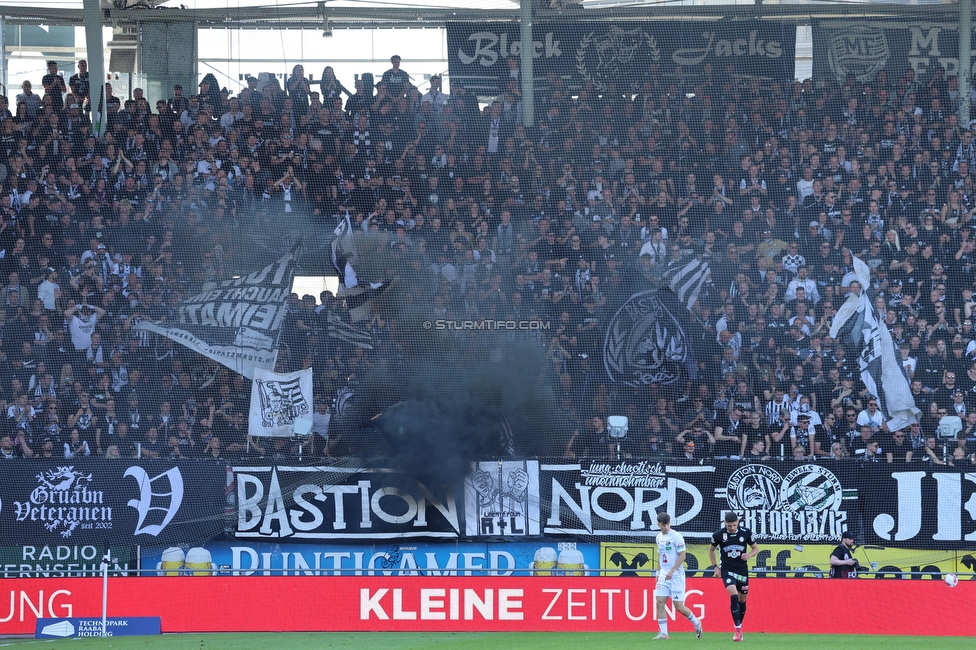 Sturm Graz - Wolfsberg
Oesterreichische Fussball Bundesliga, 32. Runde, SK Sturm Graz - Wolfsberger AC, Stadion Liebenau Graz, 24.05.2025. 

Foto zeigt Fans von Sturm
Schlüsselwörter: bastion
