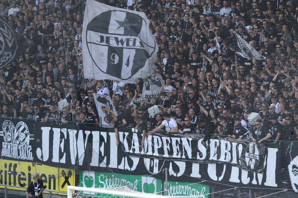 Sturm Graz - Wolfsberg
Oesterreichische Fussball Bundesliga, 32. Runde, SK Sturm Graz - Wolfsberger AC, Stadion Liebenau Graz, 24.05.2025. 

Foto zeigt Fans von Sturm mit einem Spruchband
Schlüsselwörter: jewels