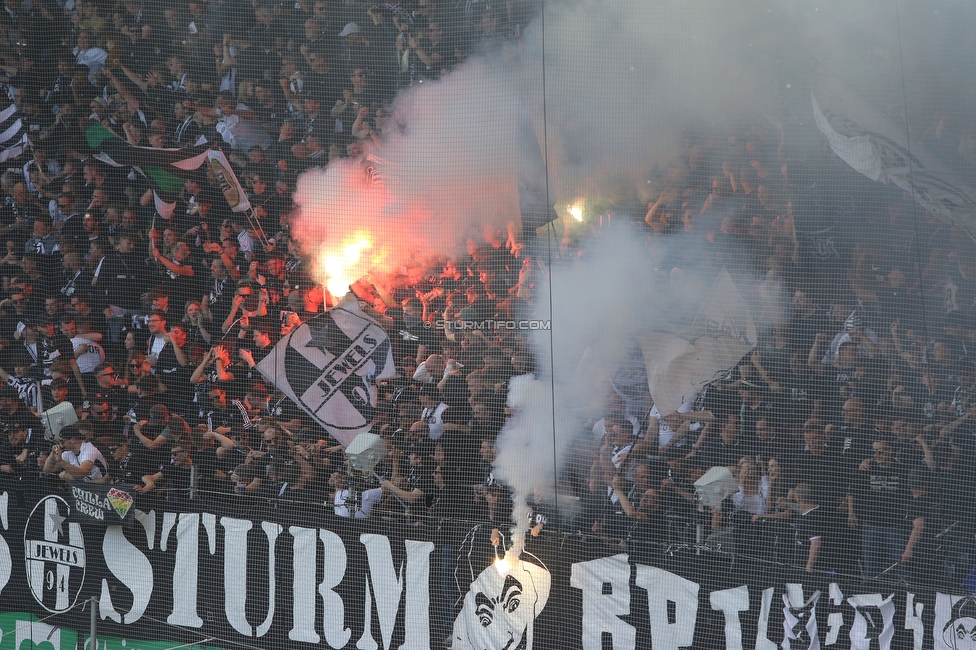 Sturm Graz - Wolfsberg
Oesterreichische Fussball Bundesliga, 32. Runde, SK Sturm Graz - Wolfsberger AC, Stadion Liebenau Graz, 24.05.2025. 

Foto zeigt Fans von Sturm
Schlüsselwörter: jewels pyrotechnik