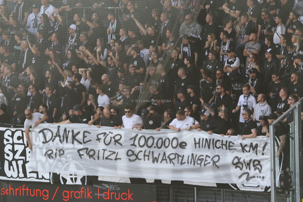 Sturm Graz - Wolfsberg
Oesterreichische Fussball Bundesliga, 32. Runde, SK Sturm Graz - Wolfsberger AC, Stadion Liebenau Graz, 24.05.2025. 

Foto zeigt Fans von Sturm mit einem Spruchband
Schlüsselwörter: sws