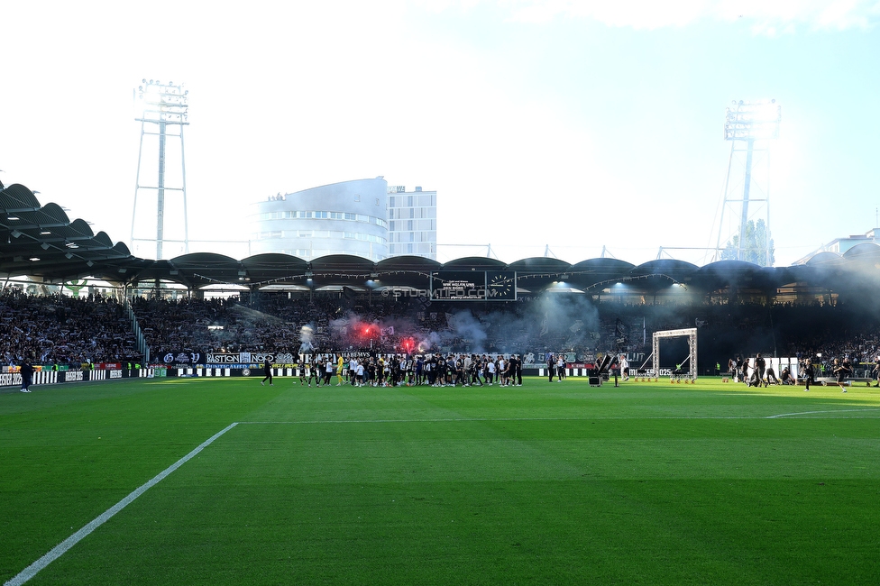 Sturm Graz - Wolfsberg
Oesterreichische Fussball Bundesliga, 32. Runde, SK Sturm Graz - Wolfsberger AC, Stadion Liebenau Graz, 24.05.2025. 

Foto zeigt Fans von Sturm
