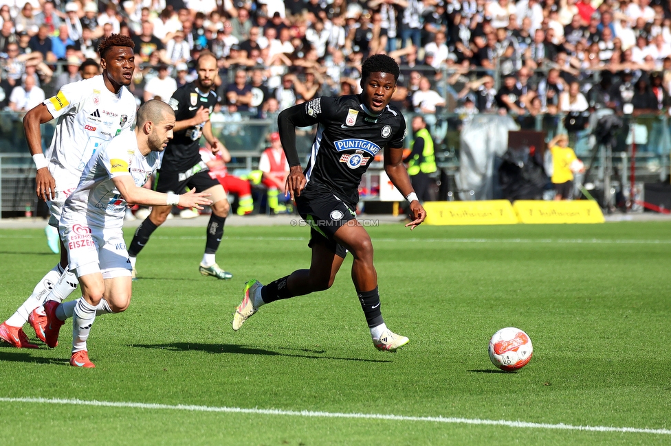 Sturm Graz - Wolfsberg
Oesterreichische Fussball Bundesliga, 32. Runde, SK Sturm Graz - Wolfsberger AC, Stadion Liebenau Graz, 24.05.2025. 

Foto zeigt Tochi Phil Chukwuani (Sturm)
