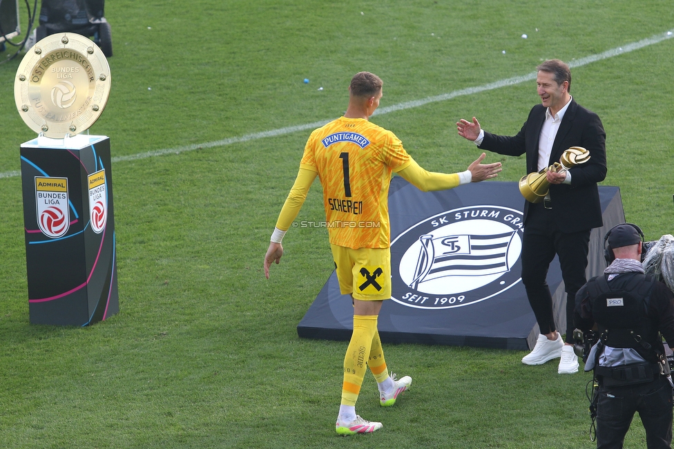 Sturm Graz - Wolfsberg
Oesterreichische Fussball Bundesliga, 32. Runde, SK Sturm Graz - Wolfsberger AC, Stadion Liebenau Graz, 24.05.2025. 

Foto zeigt Kjell Scherpen (Sturm) und Franco Foda (ehem. Cheftrainer Sturm)
