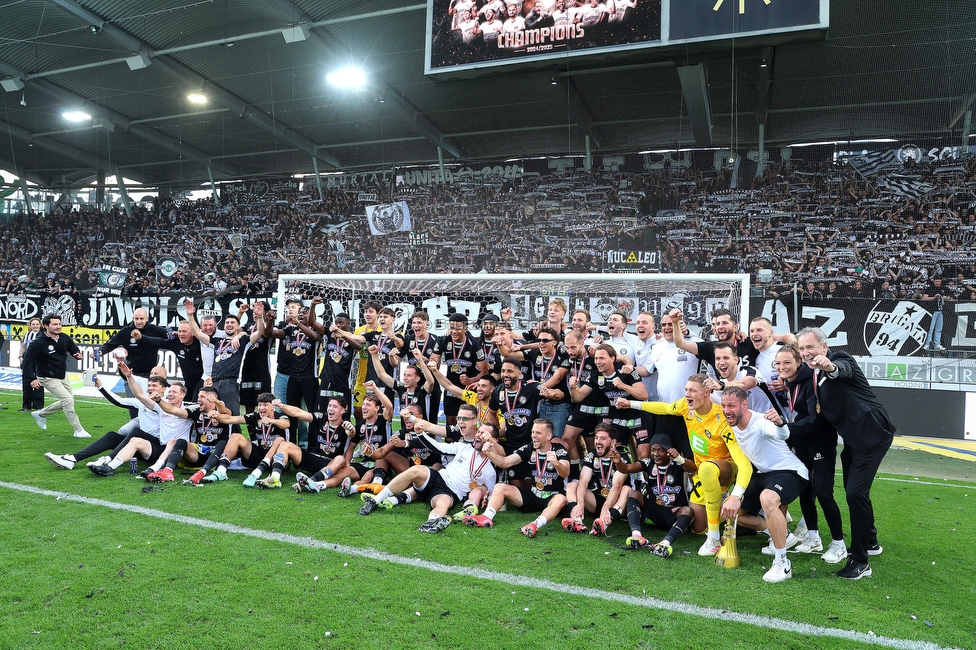 Sturm Graz - Wolfsberg
Oesterreichische Fussball Bundesliga, 32. Runde, SK Sturm Graz - Wolfsberger AC, Stadion Liebenau Graz, 24.05.2025. 

Foto zeigt die Mannschaft von Sturm

