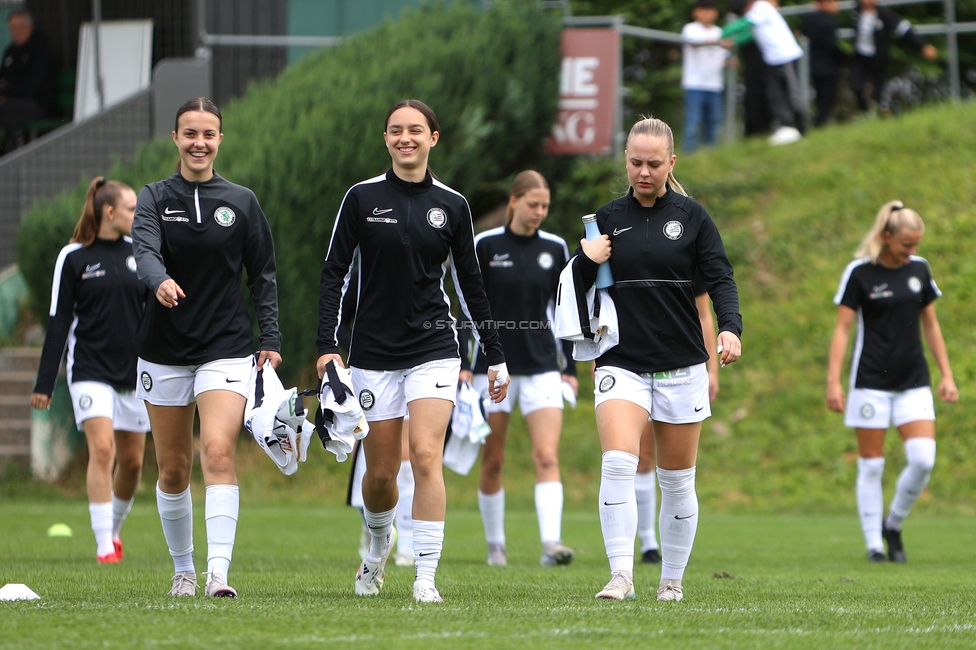 Sturm Damen - GAK 1902
Testspiel, SK Sturm Graz Damen - GAK 1902, Gruabn Graz, 18.05.2025. 

Foto zeigt die Mannschaft der Sturm Damen
