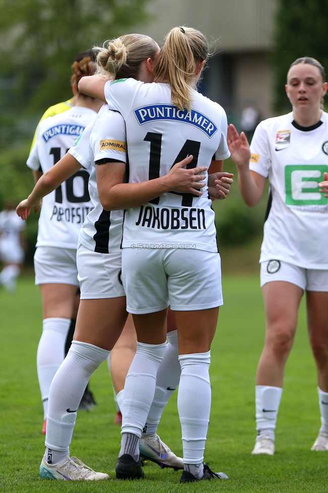 Sturm Damen - GAK 1902
Testspiel, SK Sturm Graz Damen - GAK 1902, Gruabn Graz, 18.05.2025. 

Foto zeigt die Mannschaft der Sturm Damen
