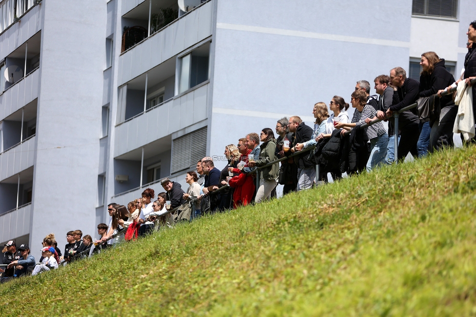 Sturm Damen - GAK 1902
Testspiel, SK Sturm Graz Damen - GAK 1902, Gruabn Graz, 18.05.2025. 

Foto zeigt Fans von Sturm
