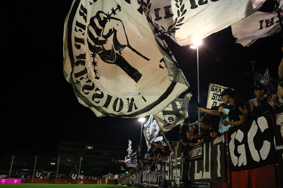 SK Bischofshofen - Sturm Graz
OEFB Cup 1. Runde, SK Bischofshofen - SK Sturm Graz, Sportplatz Bischofshofen, 25.07.2025. 

Foto zeigt Fans von Sturm
