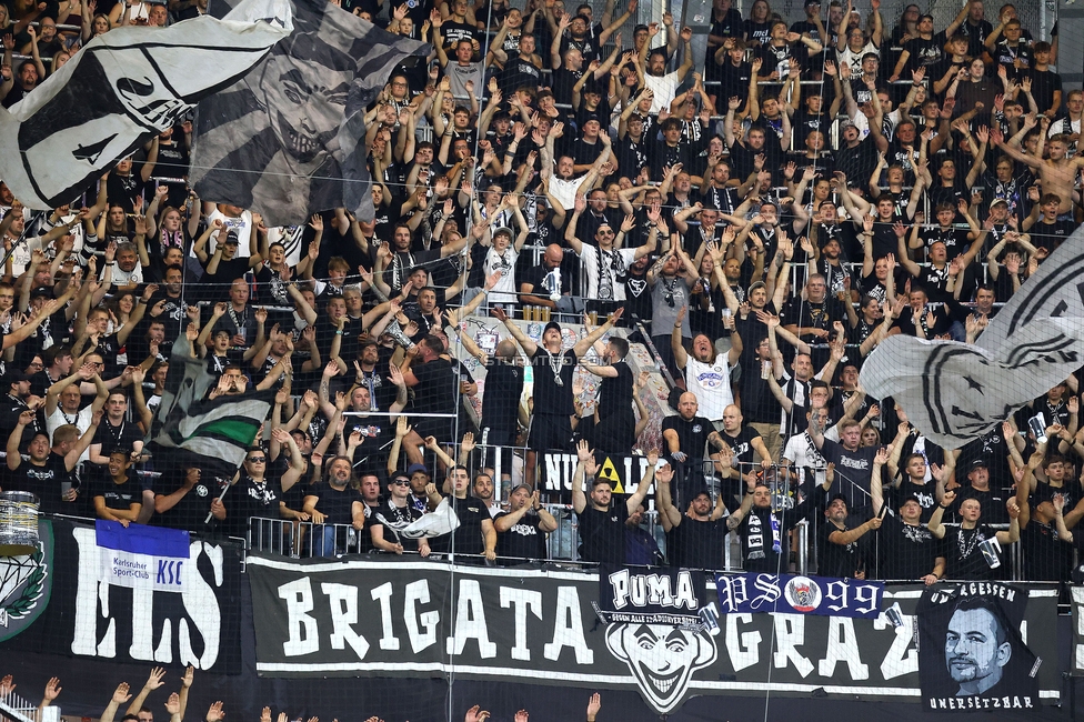 LASK - Sturm Graz
Oesterreichische Fussball Bundesliga, 1. Runde, Linzer ASK - SK Sturm Graz, Raiffeisen Arena Linz, 01.08.2025. 

Foto zeigt Fans von Sturm
