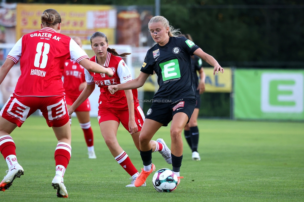 GAK - Sturm Graz Damen
SPORTLAND Niederoesterreich Frauen Cup, GAK 1902 - SK Sturm Graz, Sportzentrum Graz-Weinzoedl, 08.08.2025. 

Foto zeigt Sandra Jakobsen (Sturm Damen)
