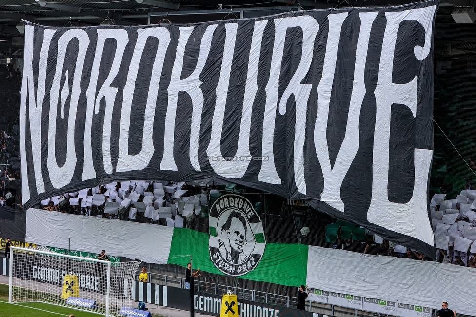 Sturm Graz - Rapid Wien
Oesterreichische Fussball Bundesliga, 2. Runde, SK Sturm Graz - SK Rapid Wien, Stadion Liebenau Graz, 10.08.2025. 

Foto zeigt Fans von Sturm mit einer Choreografie
