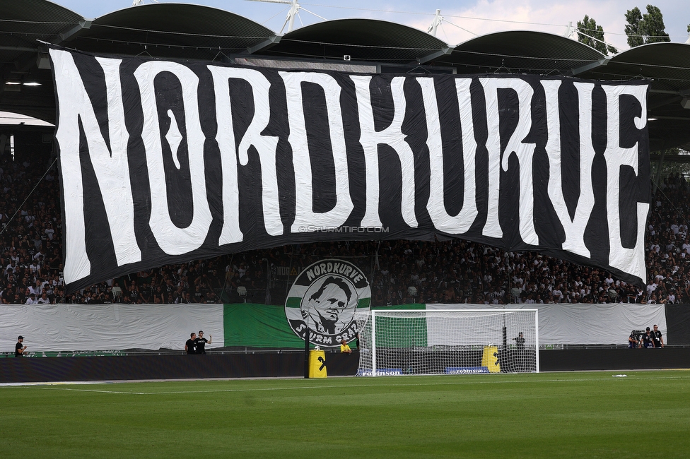 Sturm Graz - Rapid
Oesterreichische Fussball Bundesliga, 2. Runde, SK Sturm Graz - SK Rapid Wien, Stadion Liebenau Graz, 10.08.2025. 

Foto zeigt Fans von Sturm mit einer Choreografie
