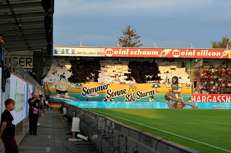 Ried - Sturm Graz
Oesterreichische Fussball Bundesliga, 3. Runde, SV Ried - SK Sturm Graz, Arena Ried, 16.08.2025. 

Foto zeigt Fans von Sturm mit einer Choreografie
