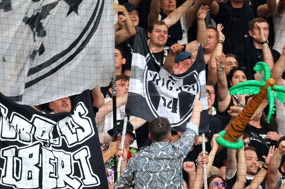 Ried - Sturm Graz
Oesterreichische Fussball Bundesliga, 3. Runde, SV Ried - SK Sturm Graz, Arena Ried, 16.08.2025. 

Foto zeigt Fans von Sturm mit einer Choreografie
