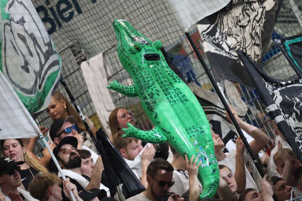 Ried - Sturm Graz
Oesterreichische Fussball Bundesliga, 3. Runde, SV Ried - SK Sturm Graz, Arena Ried, 16.08.2025. 

Foto zeigt Fans von Sturm
