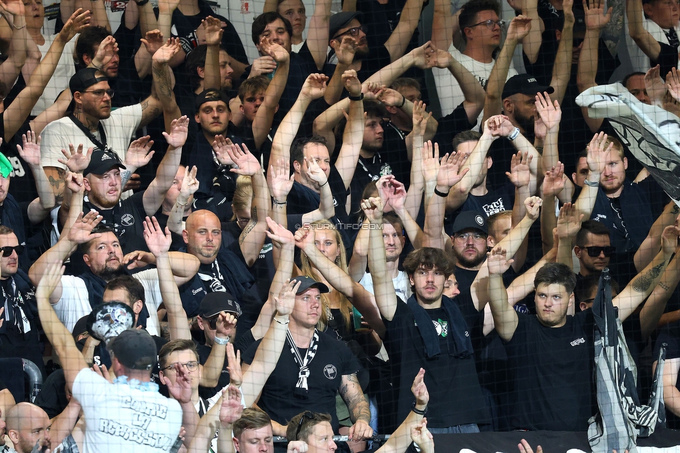 Ried - Sturm Graz
Oesterreichische Fussball Bundesliga, 3. Runde, SV Ried - SK Sturm Graz, Arena Ried, 16.08.2025. 

Foto zeigt Fans von Sturm
