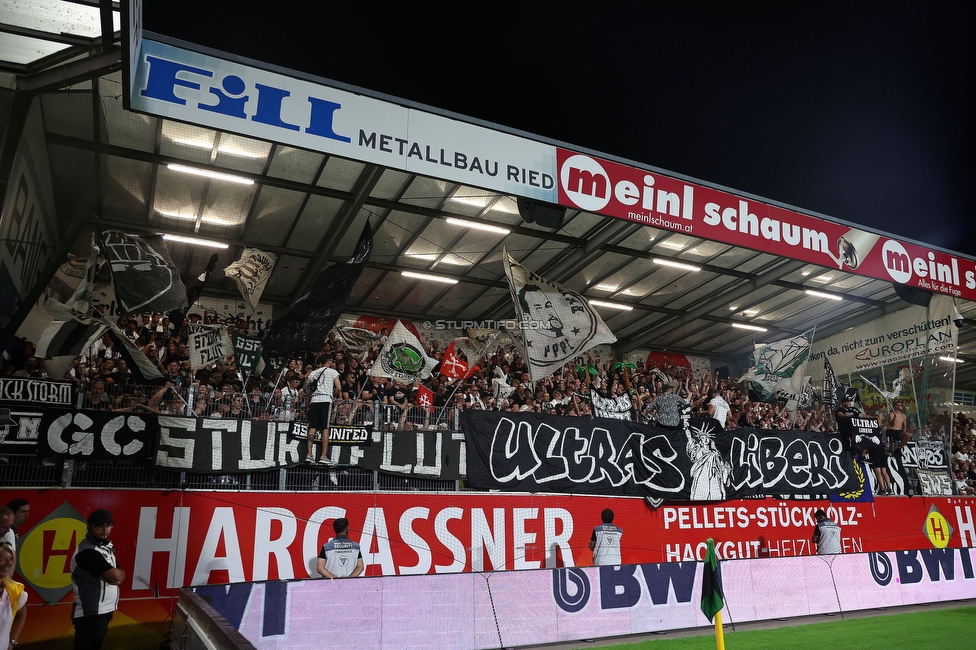 Ried - Sturm Graz
Oesterreichische Fussball Bundesliga, 3. Runde, SV Ried - SK Sturm Graz, Arena Ried, 16.08.2025. 

Foto zeigt Fans von Sturm mit einer Choreografie
