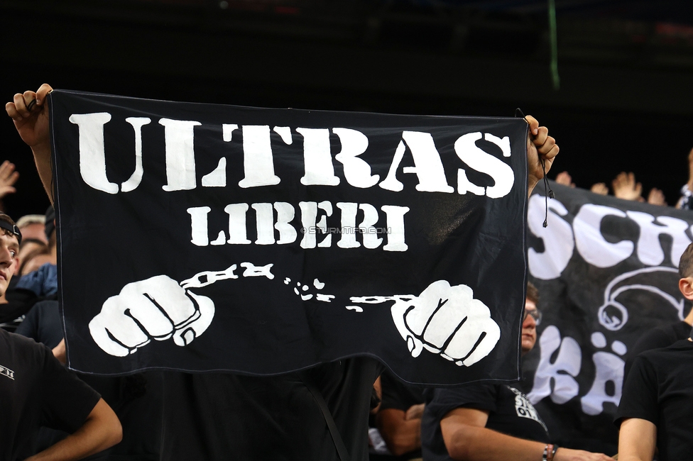 Sturm Graz - Bodo Glimt
UEFA Champions League Play-Offs, SK Sturm Graz - Bodo Glimt, Woerthersee Stadion Klagenfurt, 26.08.2025. 

Foto zeigt Fans von Sturm
