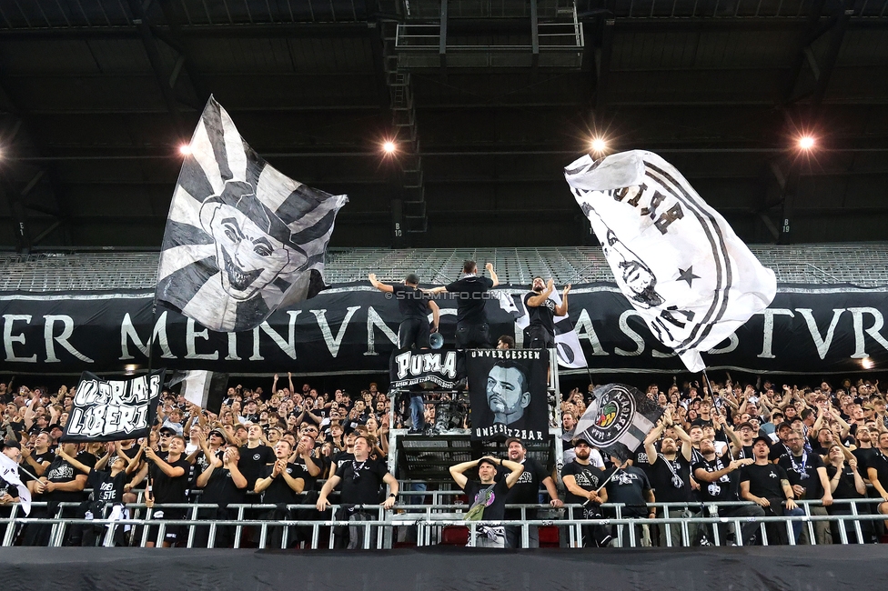 Sturm Graz - Bodo Glimt
UEFA Champions League Play-Offs, SK Sturm Graz - Bodo Glimt, Woerthersee Stadion Klagenfurt, 26.08.2025. 

Foto zeigt Fans von Sturm
