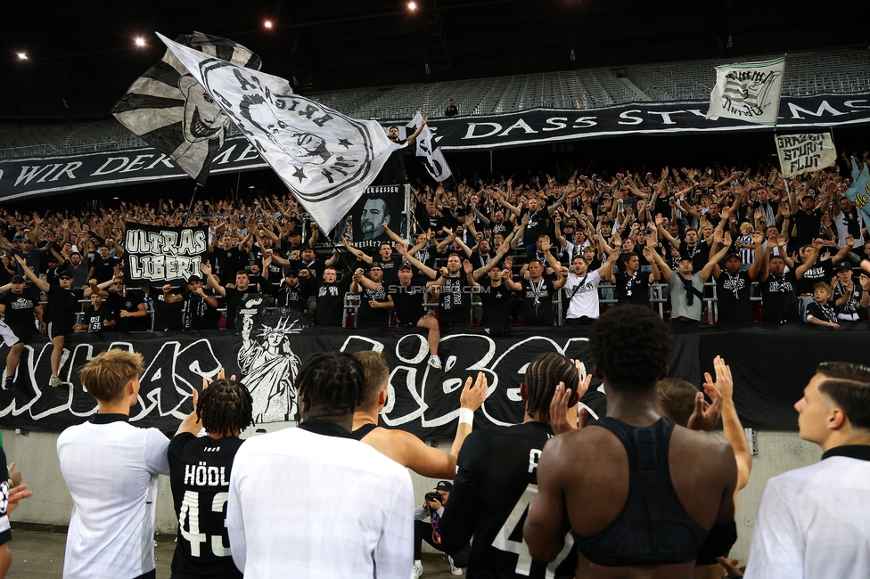 Sturm Graz - Bodo Glimt
UEFA Champions League Play-Offs, SK Sturm Graz - Bodo Glimt, Woerthersee Stadion Klagenfurt, 26.08.2025. 

Foto zeigt Fans von Sturm
