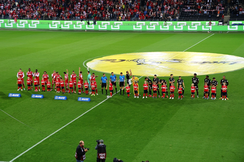 GAK - Sturm Graz
Oesterreichische Fussball Bundesliga, 5. Runde, Grazer AK - SK Sturm Graz, Stadion Liebenau Graz, 30.08.2025. 

Foto zeigt die Mannschaften von Sturm und GAK
