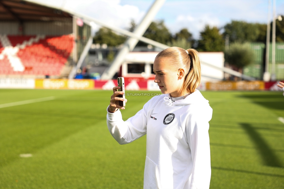 Ajax Frouwen - Sturm Damen
UEFA Women's Europa Cup, 1. Runde, Ajax Amsterdam - SK Sturm Graz Damen, Sportpark De Toekomst Amsterdam, 11.09.2025.

Foto zeigt Lena Breznik (Sturm Damen)
