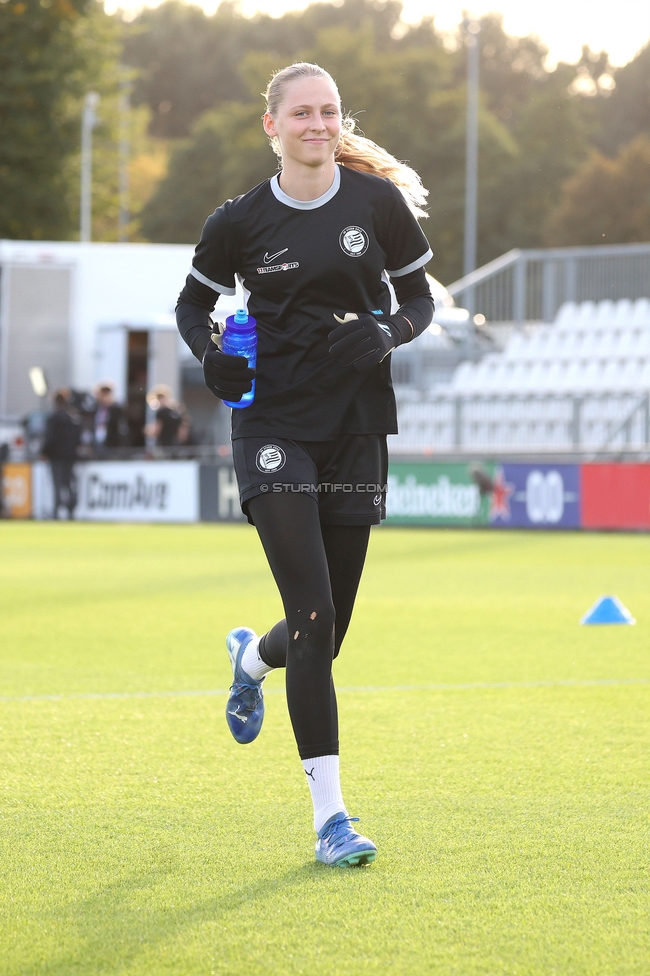 Ajax Frouwen - Sturm Damen
UEFA Women's Europa Cup, 1. Runde, Ajax Amsterdam - SK Sturm Graz Damen, Sportpark De Toekomst Amsterdam, 11.09.2025.

Foto zeigt Mia Richter (Sturm Damen)
