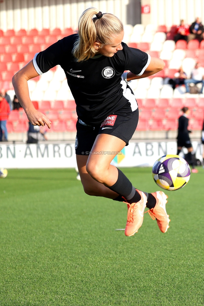 Ajax Frouwen - Sturm Damen
UEFA Women's Europa Cup, 1. Runde, Ajax Amsterdam - SK Sturm Graz Damen, Sportpark De Toekomst Amsterdam, 11.09.2025.

Foto zeigt Sandra Jakobsen (Sturm Damen)

