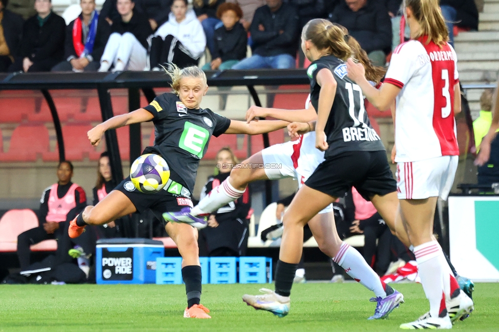 Ajax Frouwen - Sturm Damen
UEFA Women's Europa Cup, 1. Runde, Ajax Amsterdam - SK Sturm Graz Damen, Sportpark De Toekomst Amsterdam, 11.09.2025.

Foto zeigt Sandra Jakobsen (Sturm Damen)
